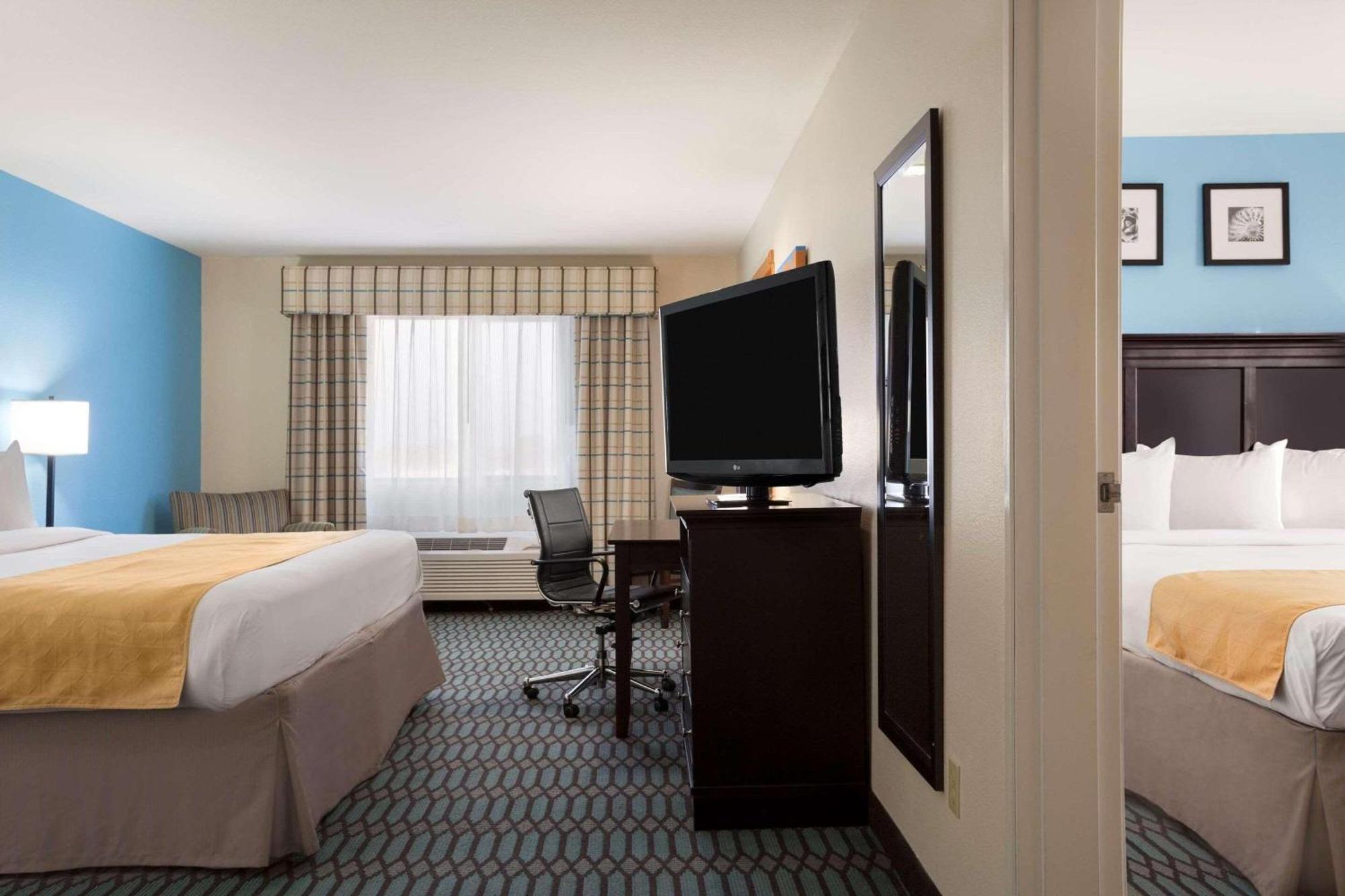 Country Inn & Suites By Radisson, Lubbock, Tx Buitenkant foto