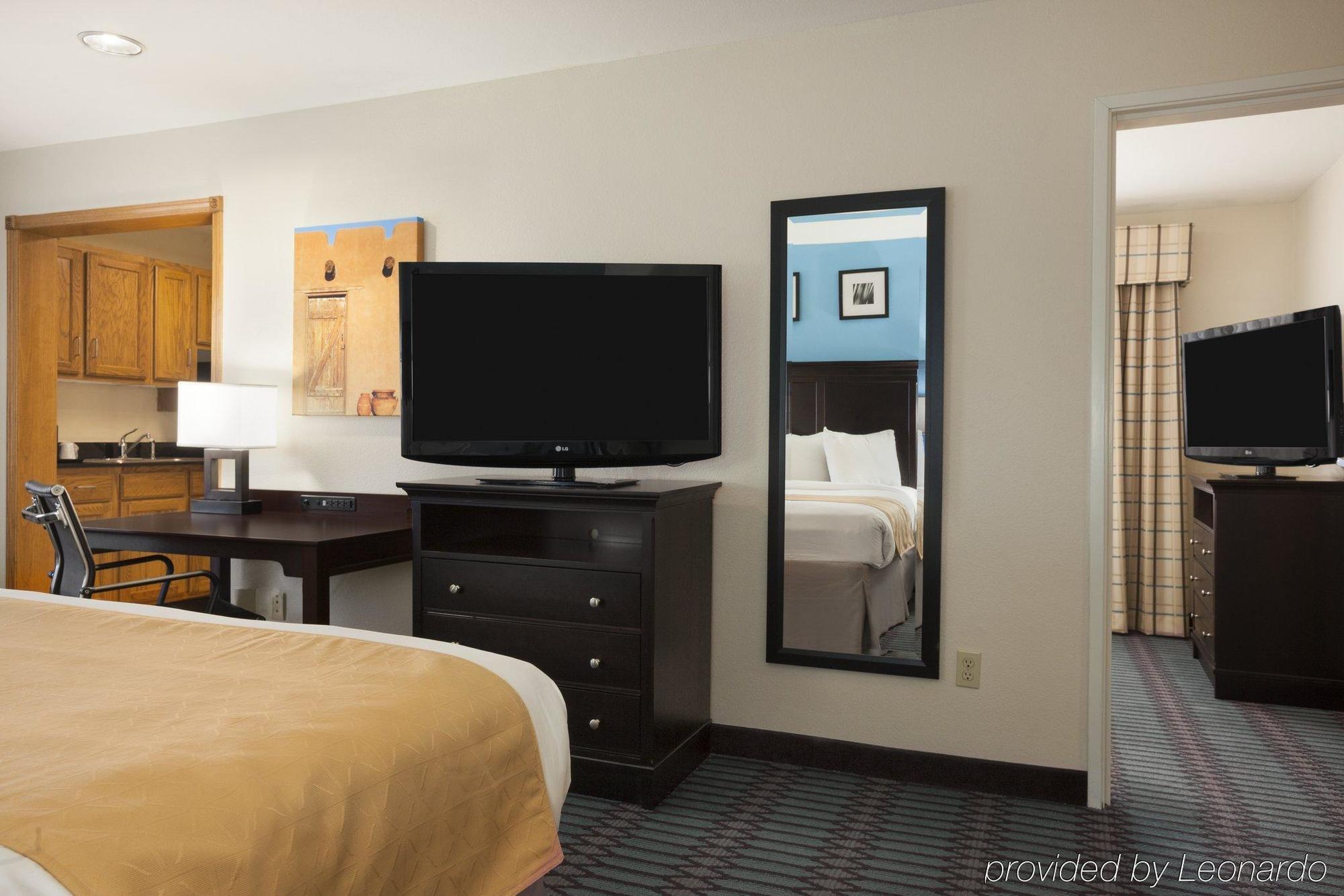 Country Inn & Suites By Radisson, Lubbock, Tx Buitenkant foto