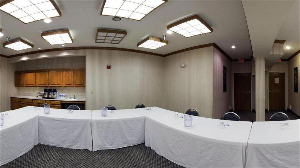 Country Inn & Suites By Radisson, Lubbock, Tx Buitenkant foto