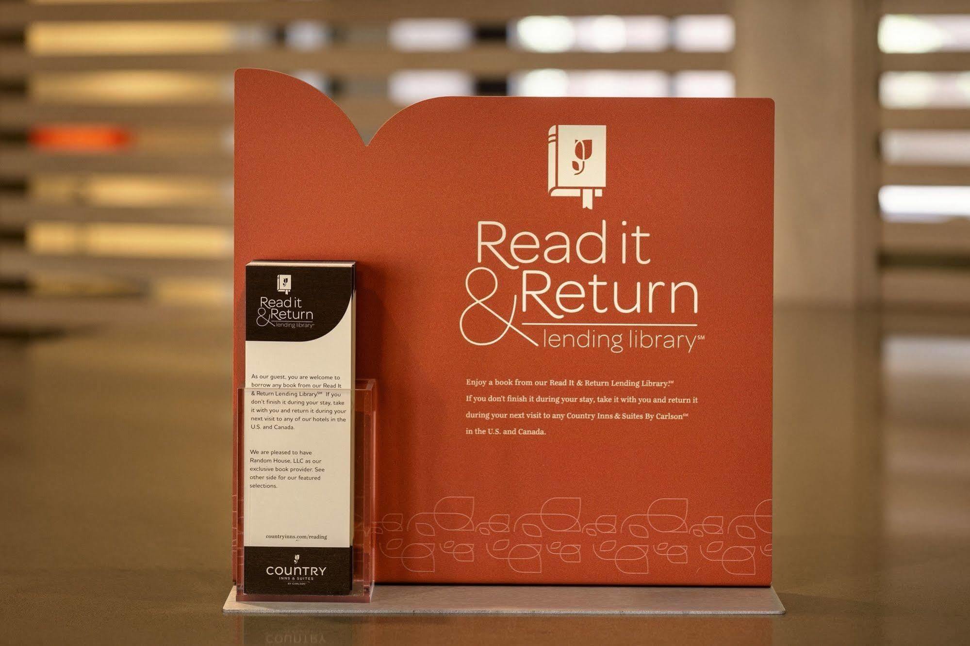 Country Inn & Suites By Radisson, Lubbock, Tx Buitenkant foto